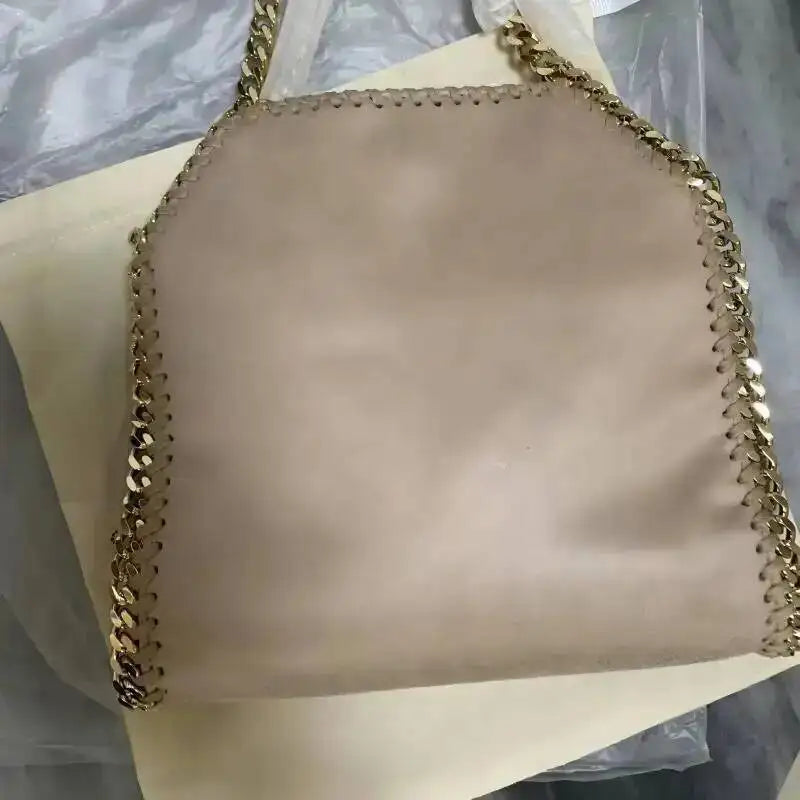 Elegant Leather Shoulder Bag