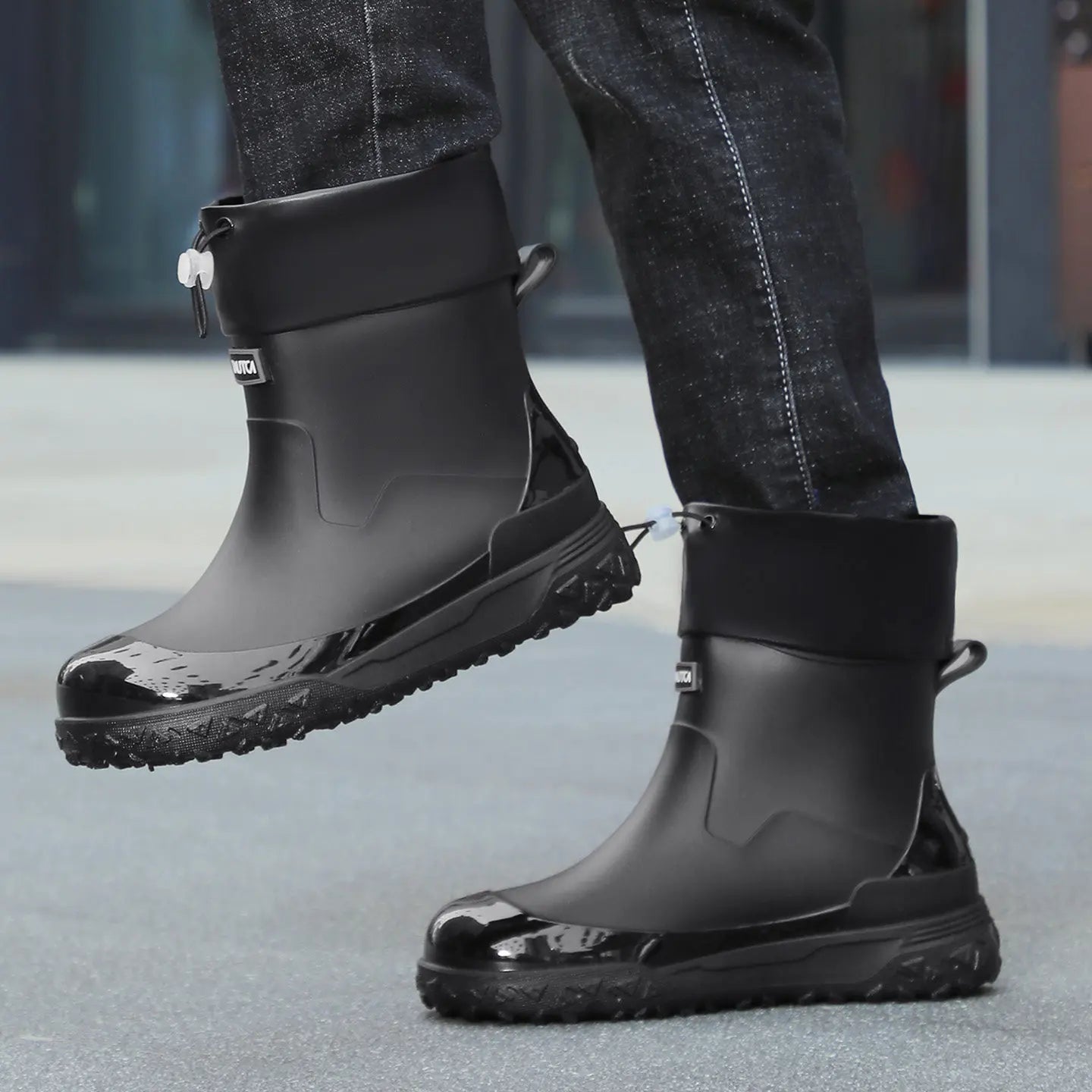 Fishing water shoes for men waterproof anti-slip  wear-resistant rain boots rain shoes, 2026 new style kitchen work rubber shoes